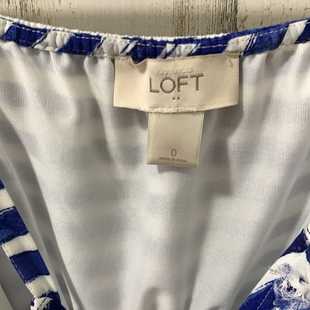 Striped Loft white and blue dress - Picture 4 of 4